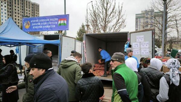 Хариди пеш аз ид - Sputnik Тоҷикистон