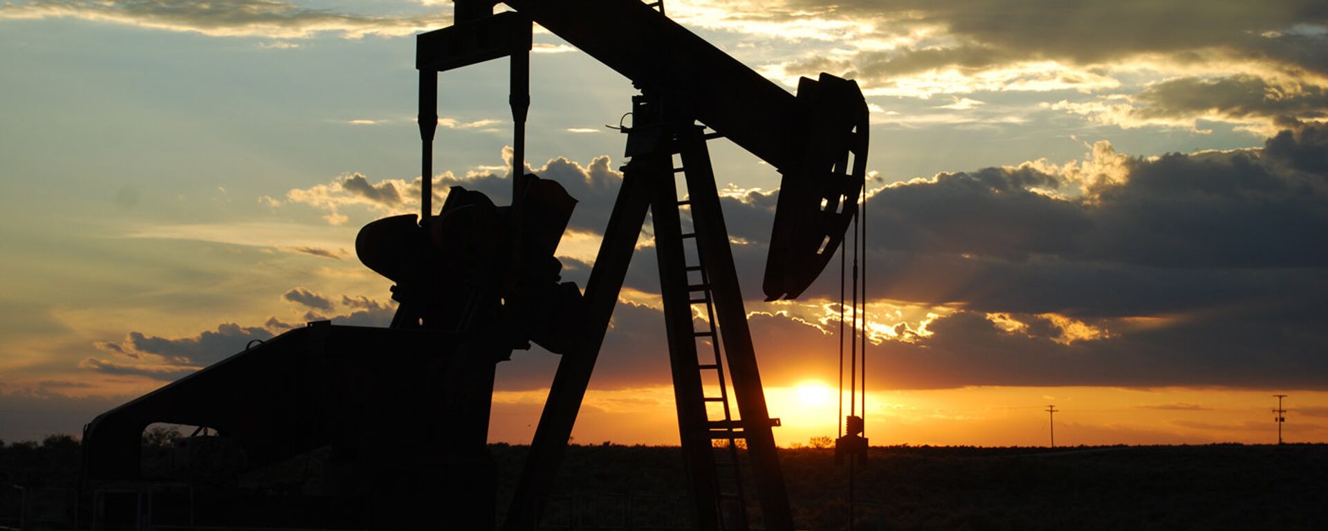 Станок-качалка - Sputnik Таджикистан, 1920, 05.01.2026