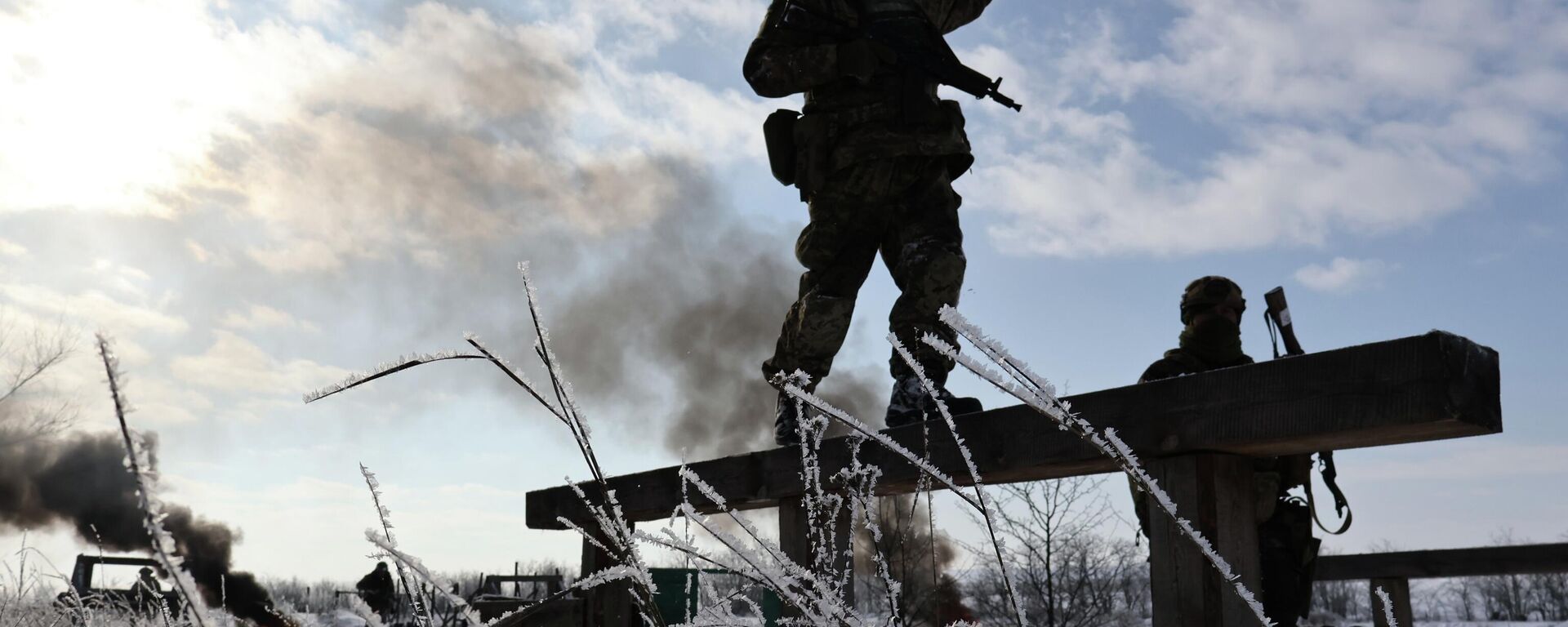 Украинские военные - Sputnik Таджикистан, 1920, 06.01.2026