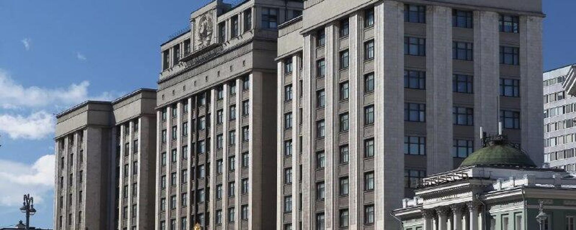 Вазорати дифои Русия эълон кард, ки ба ҳама гуна амалҳои террористии режими Киев посух хоҳад дод - Sputnik Тоҷикистон, 1920, 09.01.2026