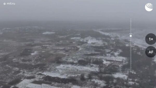 Водружение флага России в разных районах населенного пункта Подолы Харьковской области - Sputnik Таджикистан