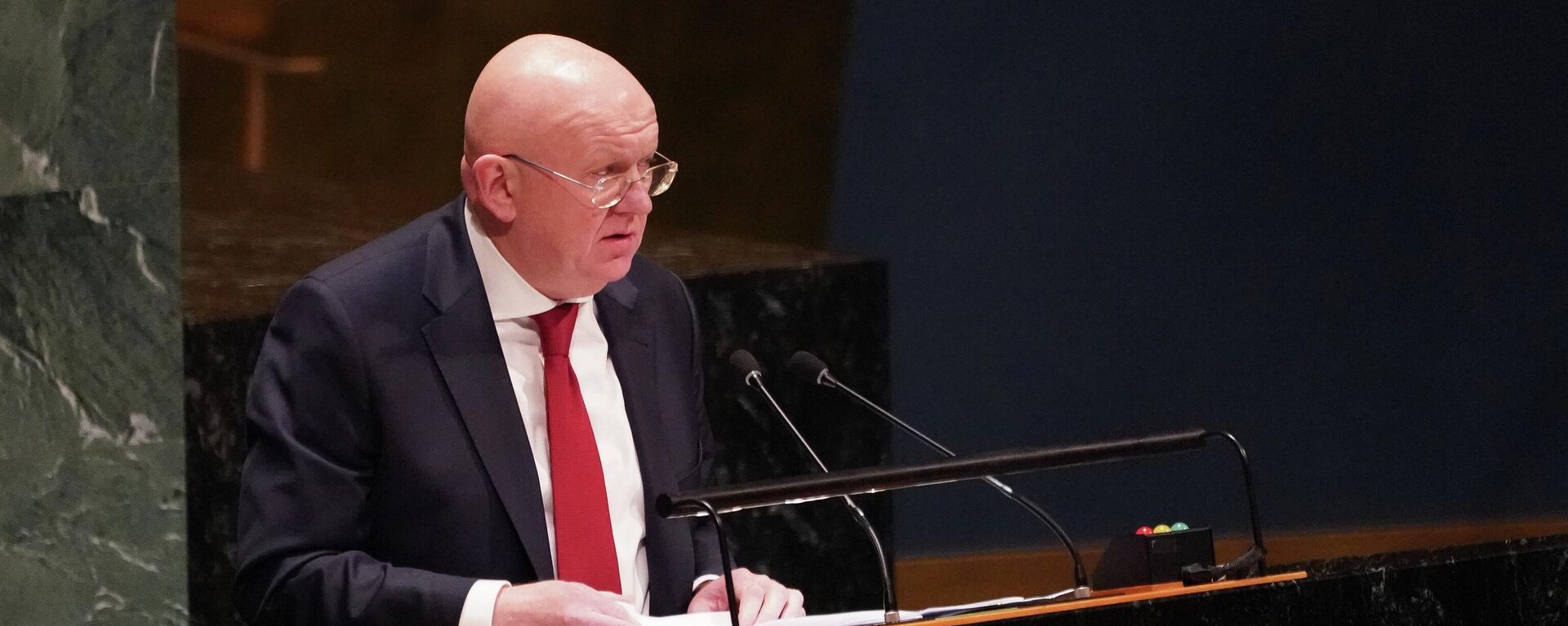 Постоянный представитель РФ при ООН Василий Небензя. Архивное фото - Sputnik Тоҷикистон, 1920, 13.01.2026
