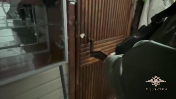 ‍ В Санкт-Петербурге задержали организатора схемы фиктивной регистрации более 1,7 тыс - Sputnik Таджикистан