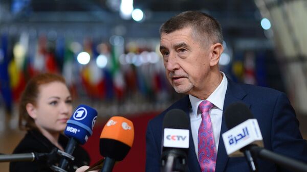Премьер-министр Чехии Андрей Бабиш на саммите глав государств и правительств Евросоюза в Брюсселе. - Sputnik Тоҷикистон