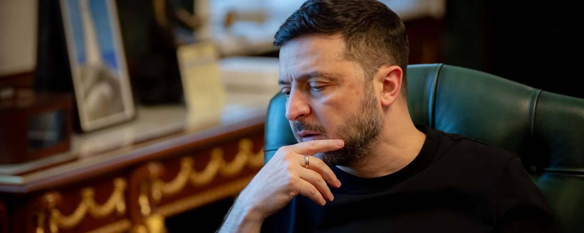 Владимир Зеленский  - Sputnik Тоҷикистон, 1920, 14.01.2026