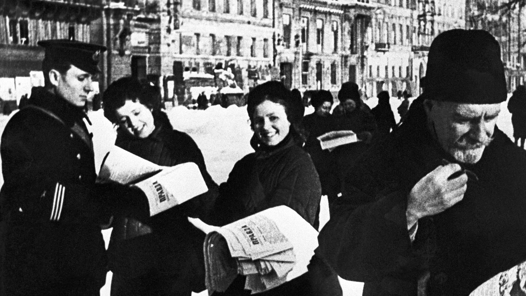 872 дня: как выстоял город на Неве - блокадный Ленинград на архивных кадрах