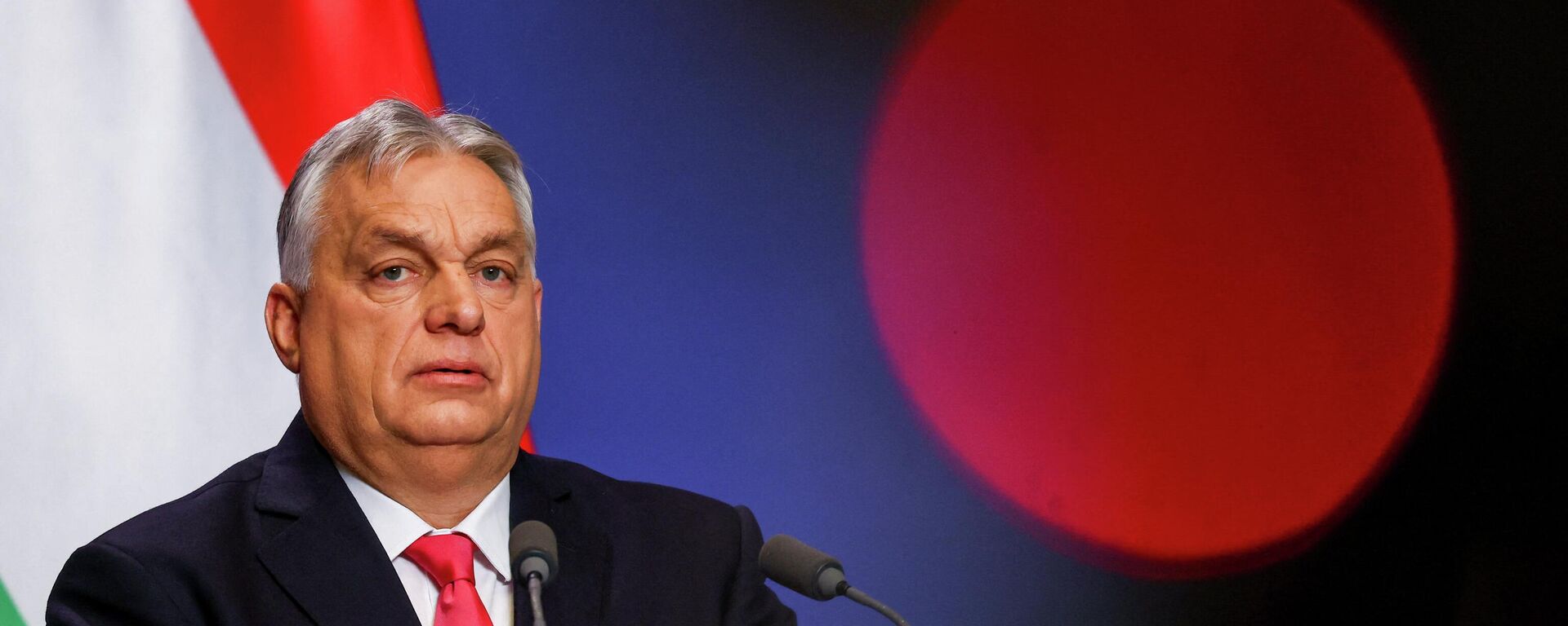 Премьер-министр Венгрии Виктор Орбан - Sputnik Таджикистан, 1920, 16.01.2026