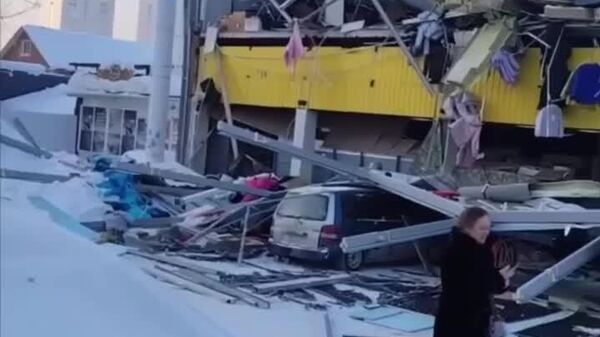 Уроженец Таджикистана погиб при крушении ТЦ в Новосибирске - Sputnik Таджикистан