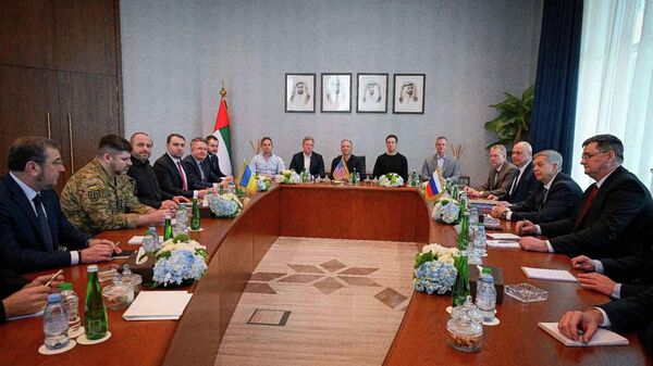 Трехсторонние переговоры между США, Россией и Украиной в ОАЭ.  - Sputnik Таджикистан