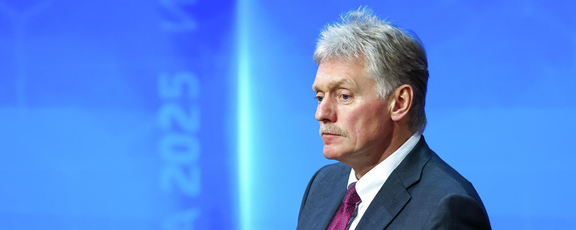  Пресс-секретарь президента РФ Дмитрий Песков - Sputnik Тоҷикистон, 1920, 26.01.2026