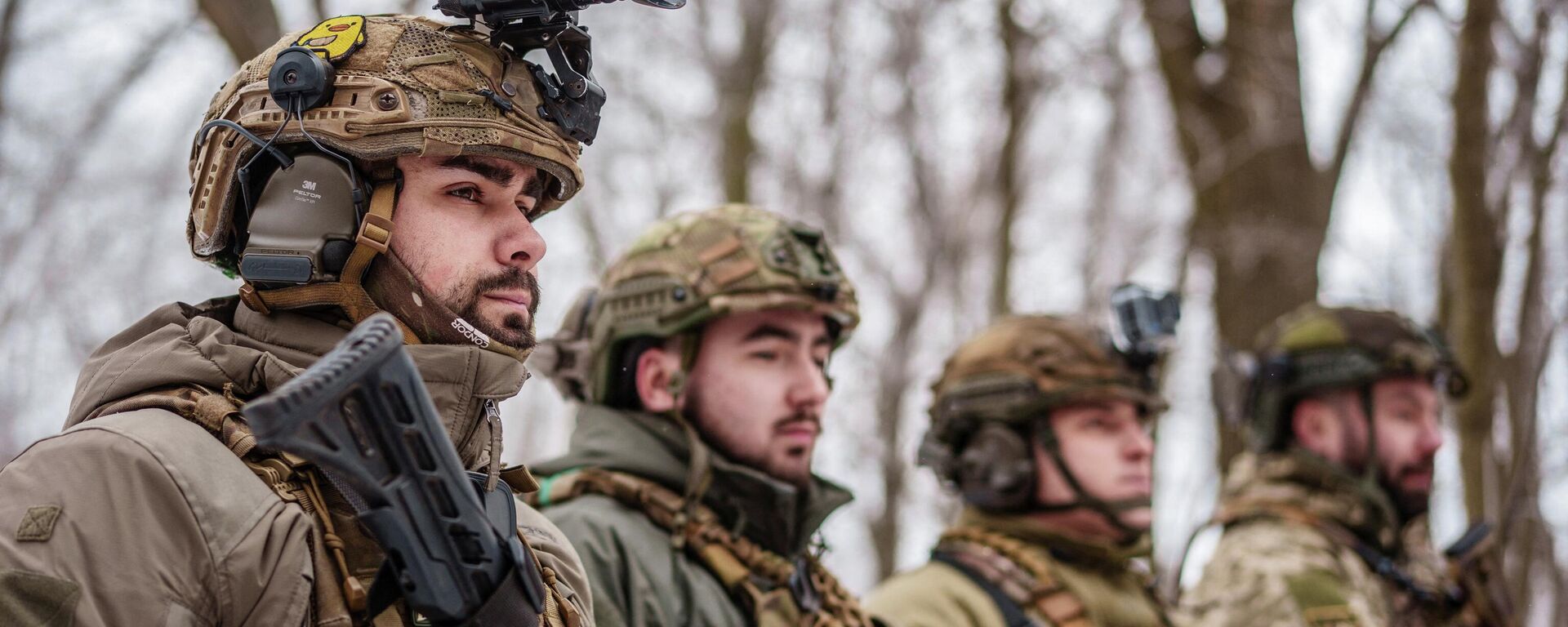 Украинские военнослужащие присутствуют на линии фронта в Донецкой области. - Sputnik Таджикистан, 1920, 27.01.2026