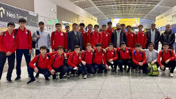 Юношеская сборная Таджикистана прибыла на Гоа - Sputnik Таджикистан