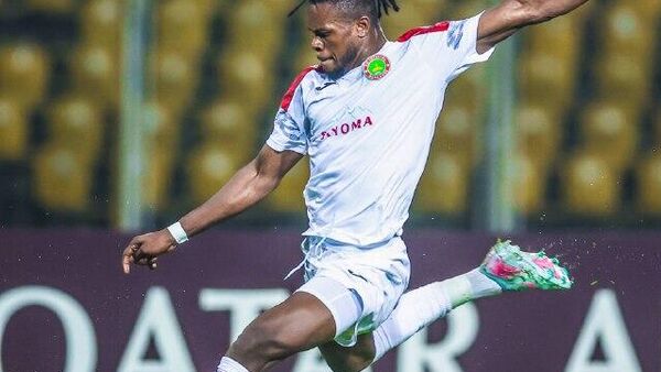 Тими Истиқлол қарордоди ҳамкорӣ бо ҳамлагар аз Нигерия Шон Пол Камолаферо тамдид накард - Sputnik Тоҷикистон