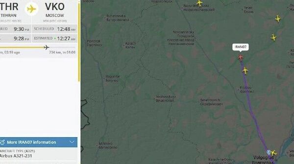 Правительственный самолёт Ирана приземлился в Москве, следует из данных портала Flightradar24 - Sputnik Таджикистан