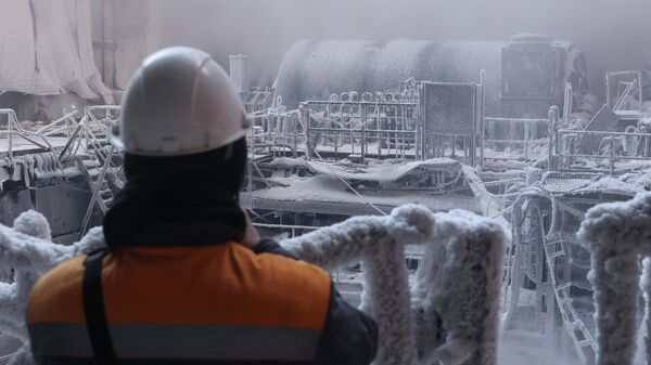 Тепловая электростанция, поврежденная ракетными ударами на Украине. Иллюстративное фото - Sputnik Таджикистан