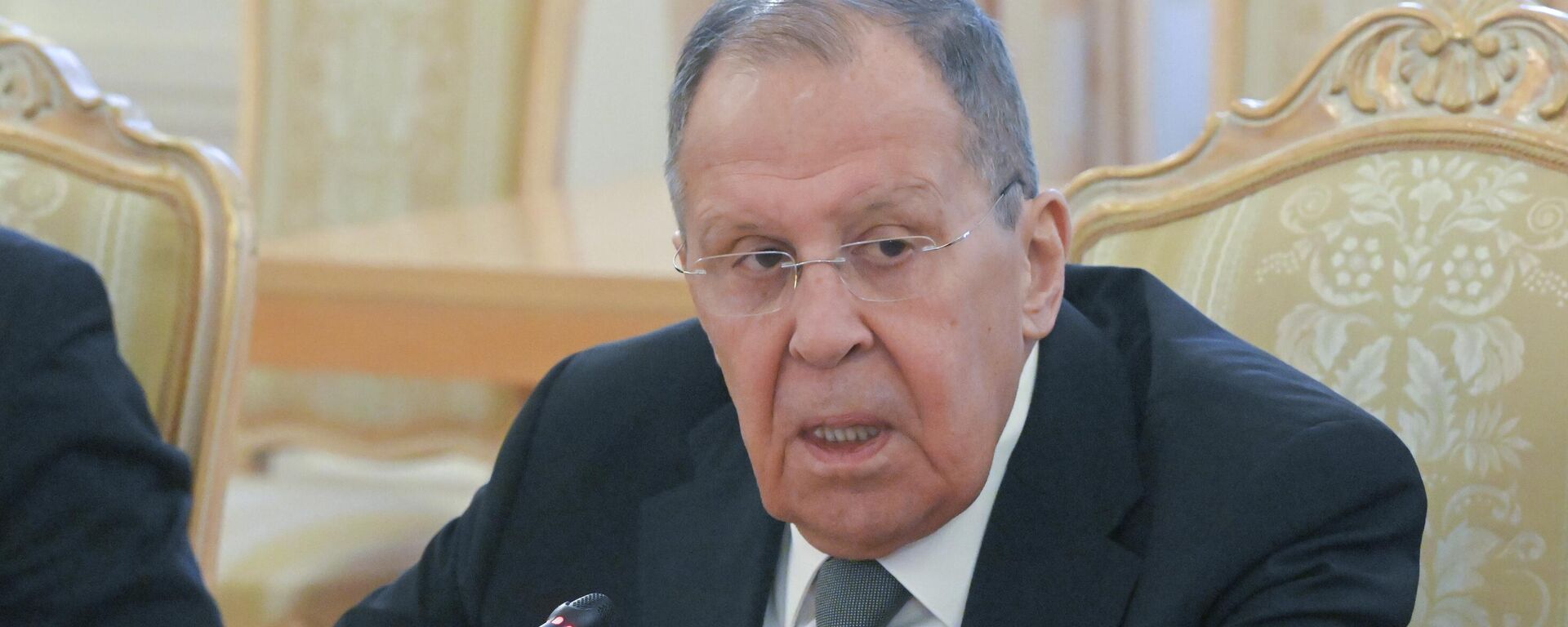 Встреча глав МИД РФ, Швейцарии и генсека ОБСЕ - Sputnik Тоҷикистон, 1920, 06.02.2026