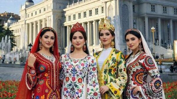 Главную красавицу определят в Душанбе - Sputnik Таджикистан