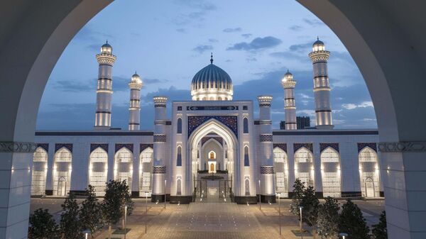 Новая мечеть в Душанбе - Sputnik Таджикистан