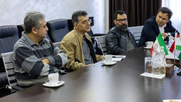 Тоҷикистон ва Эрон дар бораи шахсиятҳои форсизабон филм меофаранд - Sputnik Тоҷикистон