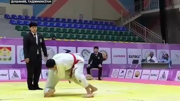 В Таджикистане прошел чемпионат по гуштингири - Sputnik Таджикистан