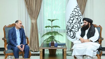 Встреча посла Таджикистана в Кабуле Саади Шарифи с министром иностранных дел Исламского Эмирата Афганистан Амиром Ханом Муттаки.