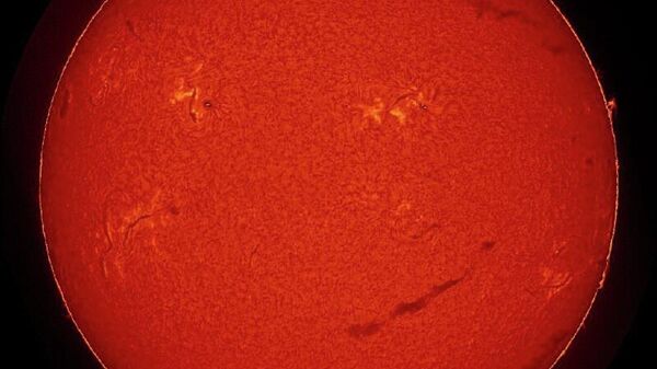 Солнце превратилось в смайлик - Sputnik Таджикистан