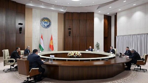 Укрепление добрососедских отношений с Кыргызстаном - приоритет внешней политики Таджикистана - Sputnik Таджикистан