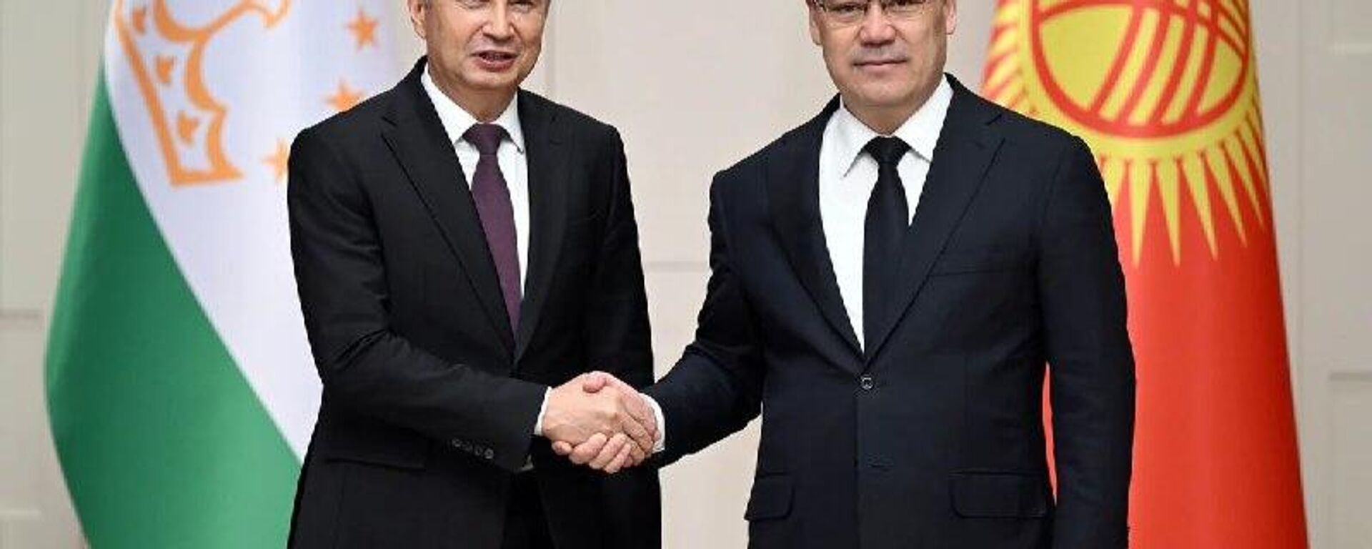 Тақвияти муносиботи неки ҳамсоягӣ бо Қирғизистон яке аз авлавиятҳои сиёсати хориҷии Тоҷикистон аст - Sputnik Тоҷикистон, 1920, 13.02.2026