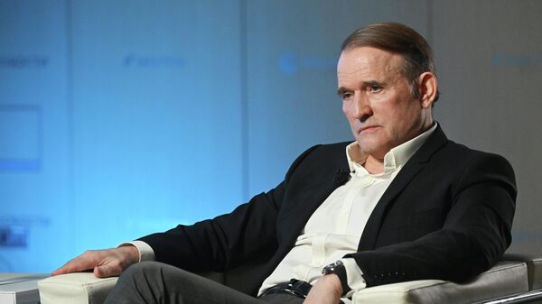 Оппозиционный украинский политик, председатель совета движения Другая Украина Виктор Медведчук. - Sputnik Тоҷикистон