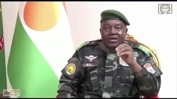 Французские и украинские наемники воюют на стороне террористов в Бенине - Sputnik Таджикистан