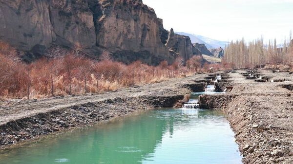 Создание рыбоводческих прудов в Шахристонском районе - Sputnik Тоҷикистон