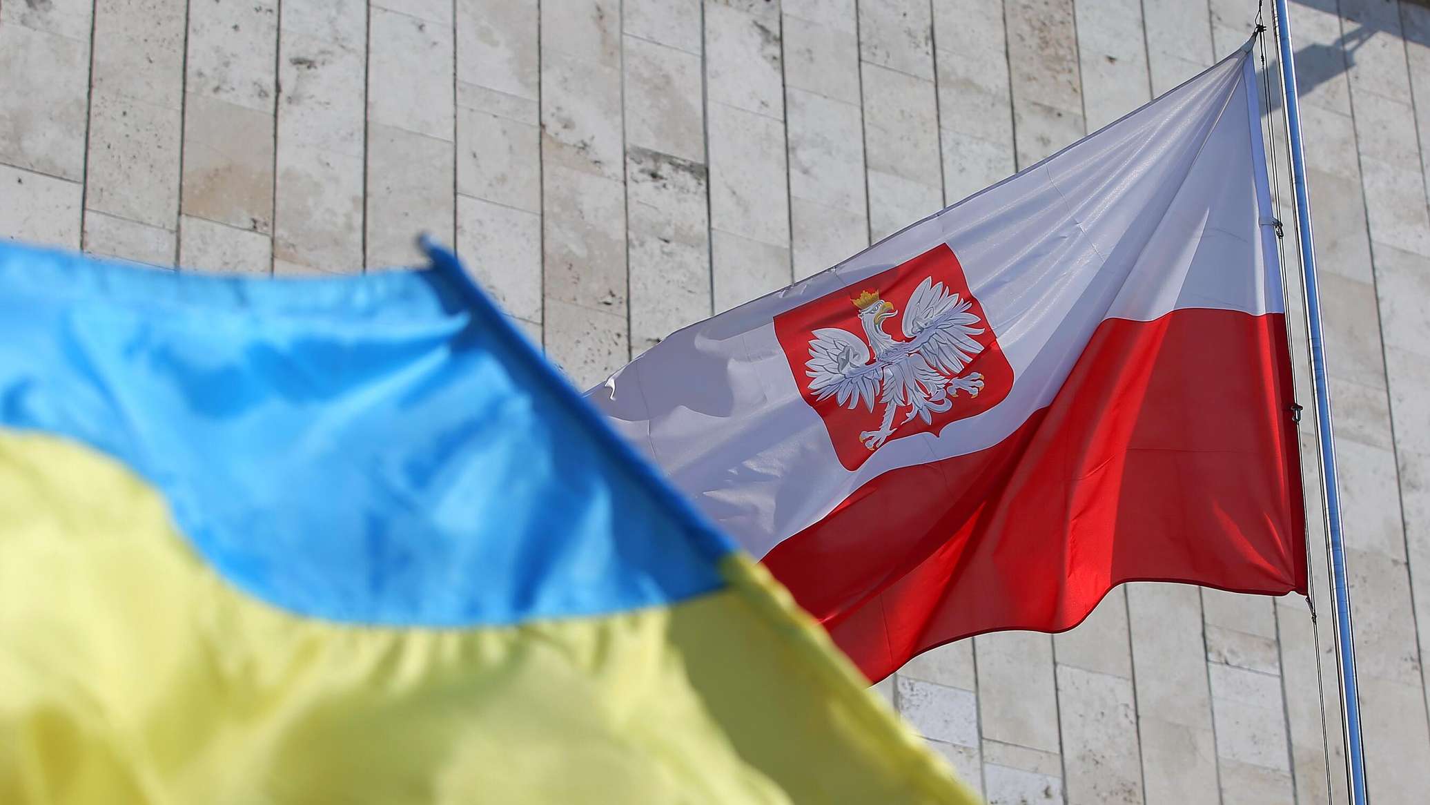 Poland’s hardening stance drives Ukrainian exodus