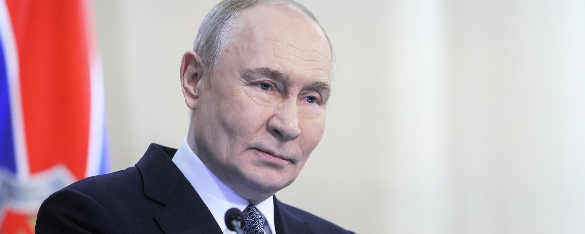 Президент Владимир Путин принял участие в заседании коллегии ФСБ РФ. - Sputnik Таджикистан, 1920, 24.02.2026