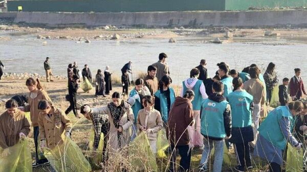 Мой вклад в мой город: в Душанбе тоже прошла экологическая акция - Sputnik Таджикистан