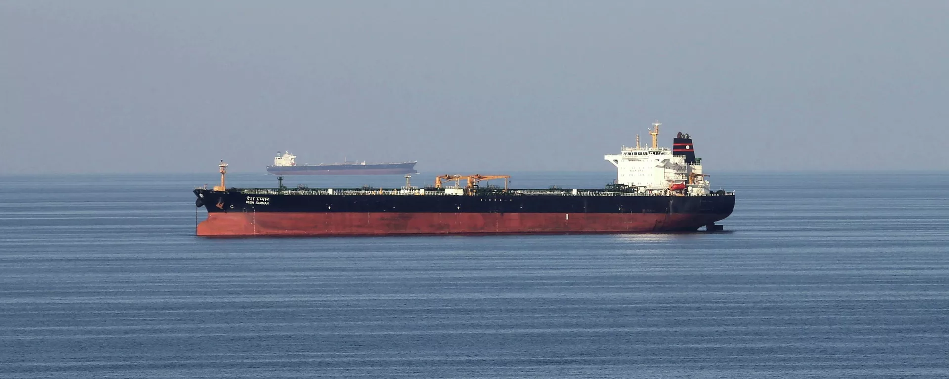 Нефтяные танкеры проходят через Ормузский пролив. Архивное фото — Sputnik Таджикистан, 1920, 04.03.2026