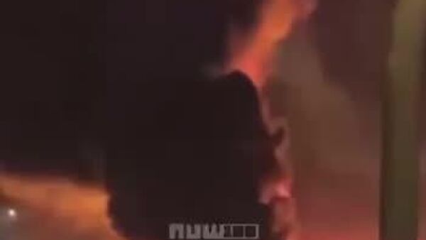 Сафорати ИМА дар Риёз пас аз ҳамлаҳои Эрон дар оташ аст, хабар медиҳад расонаҳо - Sputnik Тоҷикистон