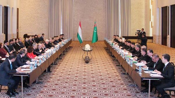 Заседание совместной межправительственной комиссии Республики Таджикистан и Туркменистана по торгово-экономическому, научно-техническому сотрудничеству.  - Sputnik Тоҷикистон