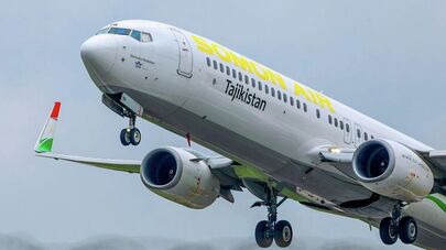 Самолет авиакомпании "Сомон Эйр".