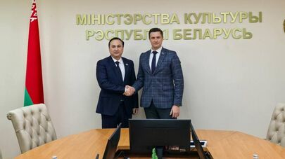 Встреча посла Республики Таджикистан в Республике Беларусь Бахтовара Сафарзода с Министром культуры Республики Беларусь Русланом Чернецким.