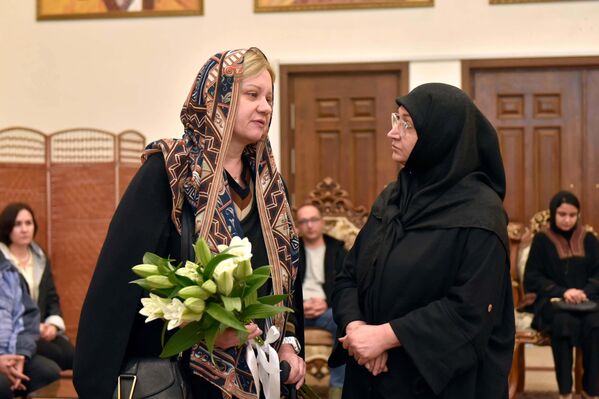 Маркази ёдгорӣ дар сафорат 5 март барои мардум боз шуд. Маркази ёдгорӣ дар сафорат 5 март барои мардум боз шуд. - Sputnik Тоҷикистон