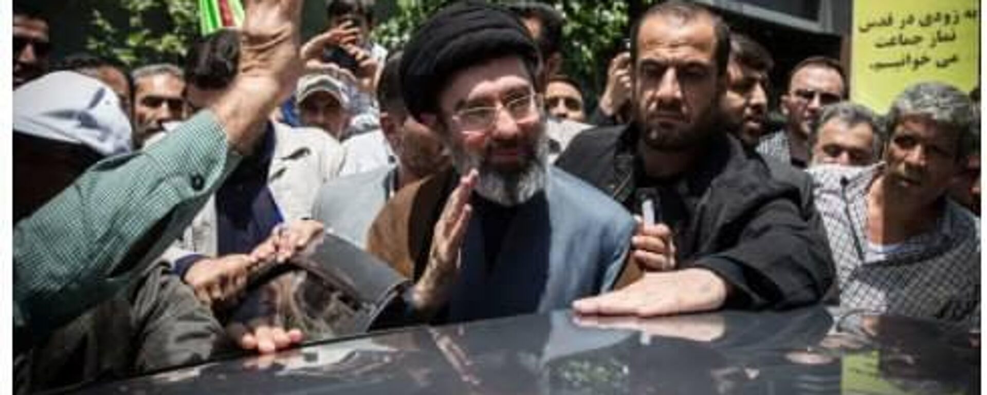 Смена власти в Иране оказалась под угрозой: страна заморозила назначение наследника Хаменеи - Sputnik Таджикистан, 1920, 06.03.2026