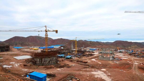 Тоджикский металлургический комбинат в Бободжон-Гафуровском районе. - Sputnik Тоҷикистон