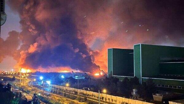 Израиль ночью провел серию ударов по Тегерану - Sputnik Таджикистан