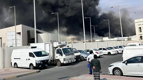 Склад бизнесмена из Таджикистана получил повреждения при ударе иранской ракеты по Катару - Sputnik Тоҷикистон