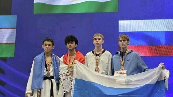 Абдуджафари Баходур завоевал золото на Кубке сильнейших - Sputnik Таджикистан