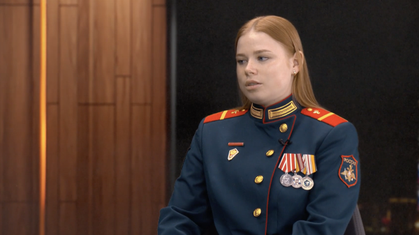 Девушки на СВО: интервью с ефрейтором Татьяной Головановой - Sputnik Таджикистан