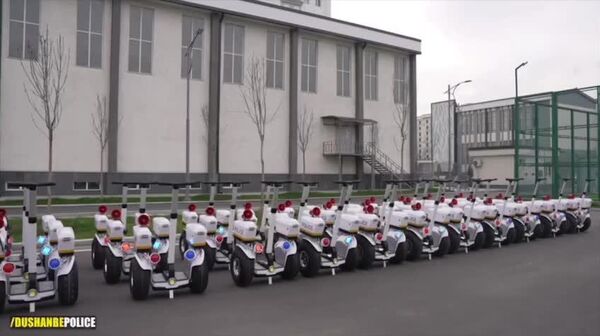 Двухколесный патруль - Sputnik Таджикистан