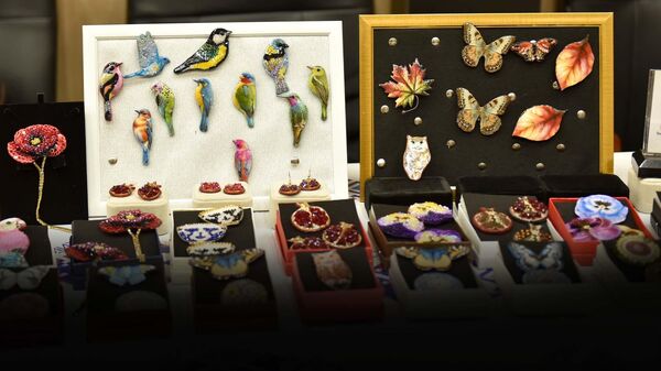 Выставка ремесел к Дню матери в Душанбе - Sputnik Тоҷикистон