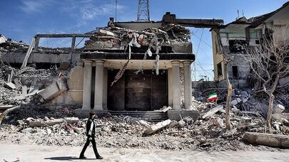 Разрушенные здания после авиаударов США и Израиля по Тегерану