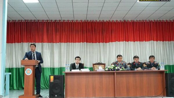 Кальян, холодное оружие, наркотики и игровые клубы - Sputnik Таджикистан